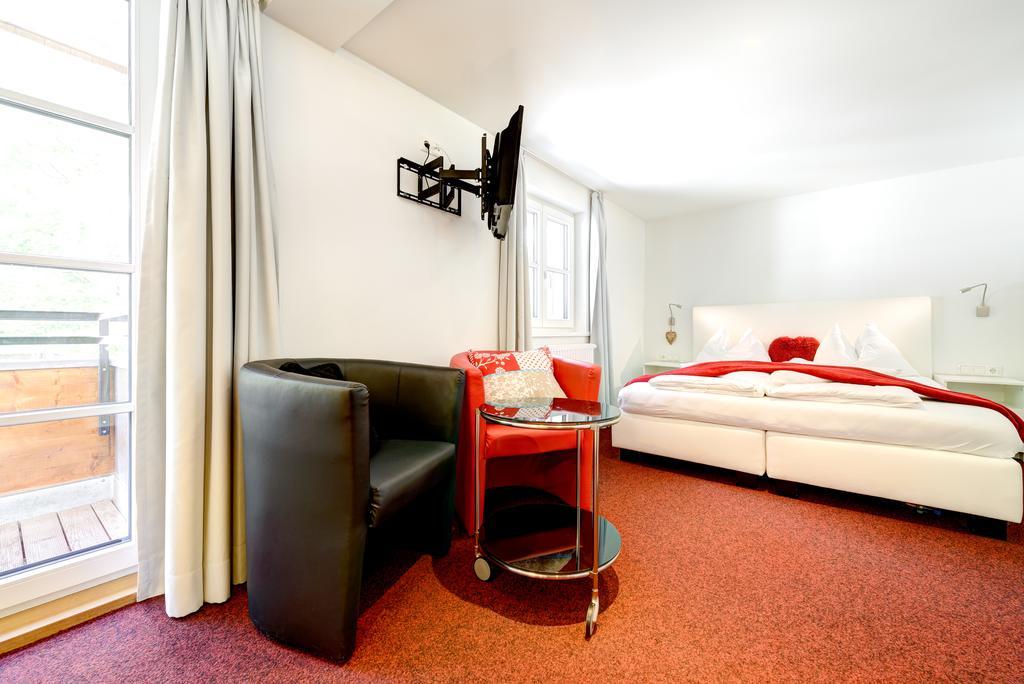 Hotel Luen Бранд Экстерьер фото
